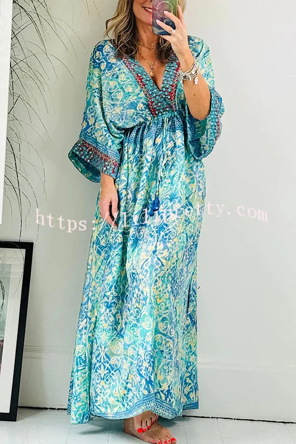 Beautiful Timeless Ethnic Paisley Print Drawstring Elastic Waist Kimono Maxi Dress