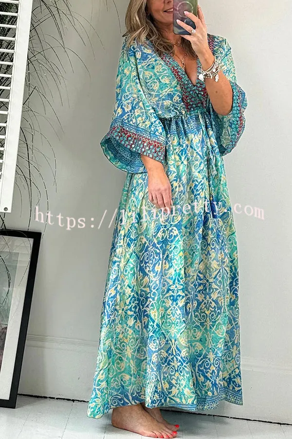 Beautiful Timeless Ethnic Paisley Print Drawstring Elastic Waist Kimono Maxi Dress