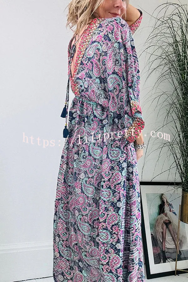 Beautiful Timeless Ethnic Paisley Print Drawstring Elastic Waist Kimono Maxi Dress
