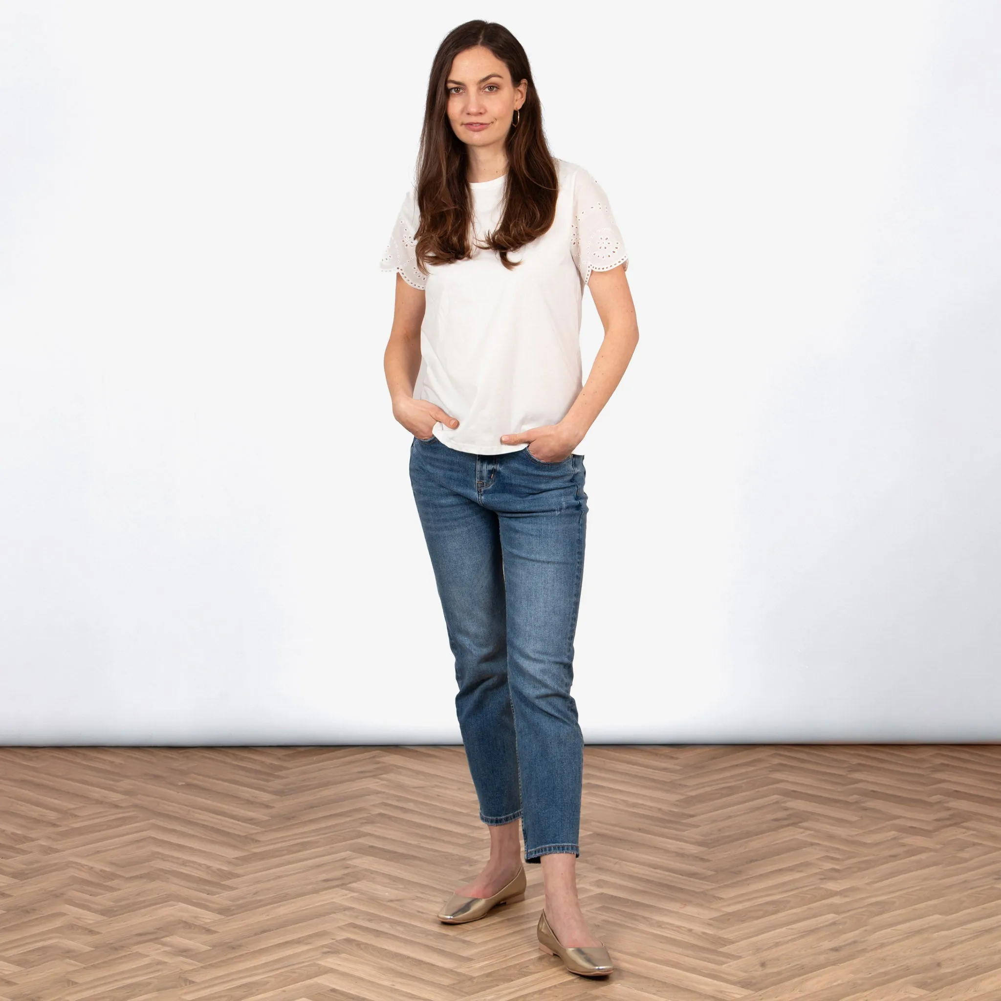 Bryn Cotton Short Sleeve Top - White, Broderie Anglaise
