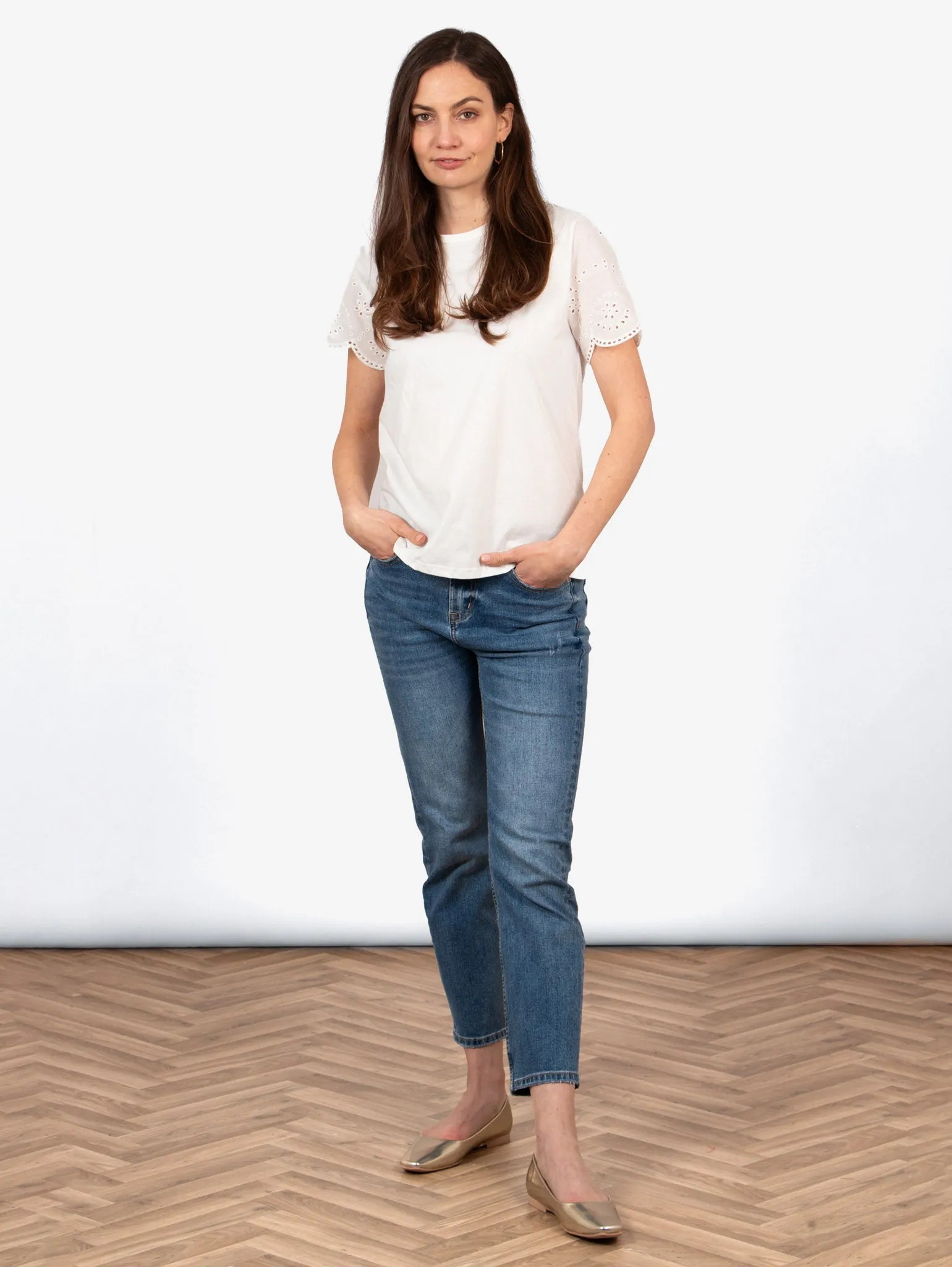 Bryn Cotton Short Sleeve Top - White, Broderie Anglaise