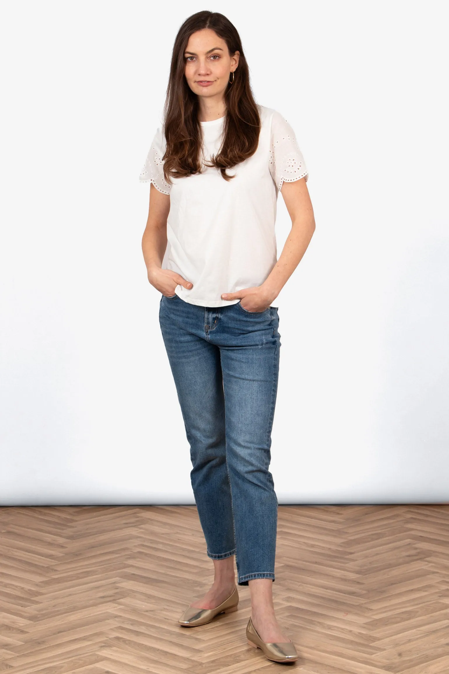 Bryn Cotton Short Sleeve Top - White, Broderie Anglaise
