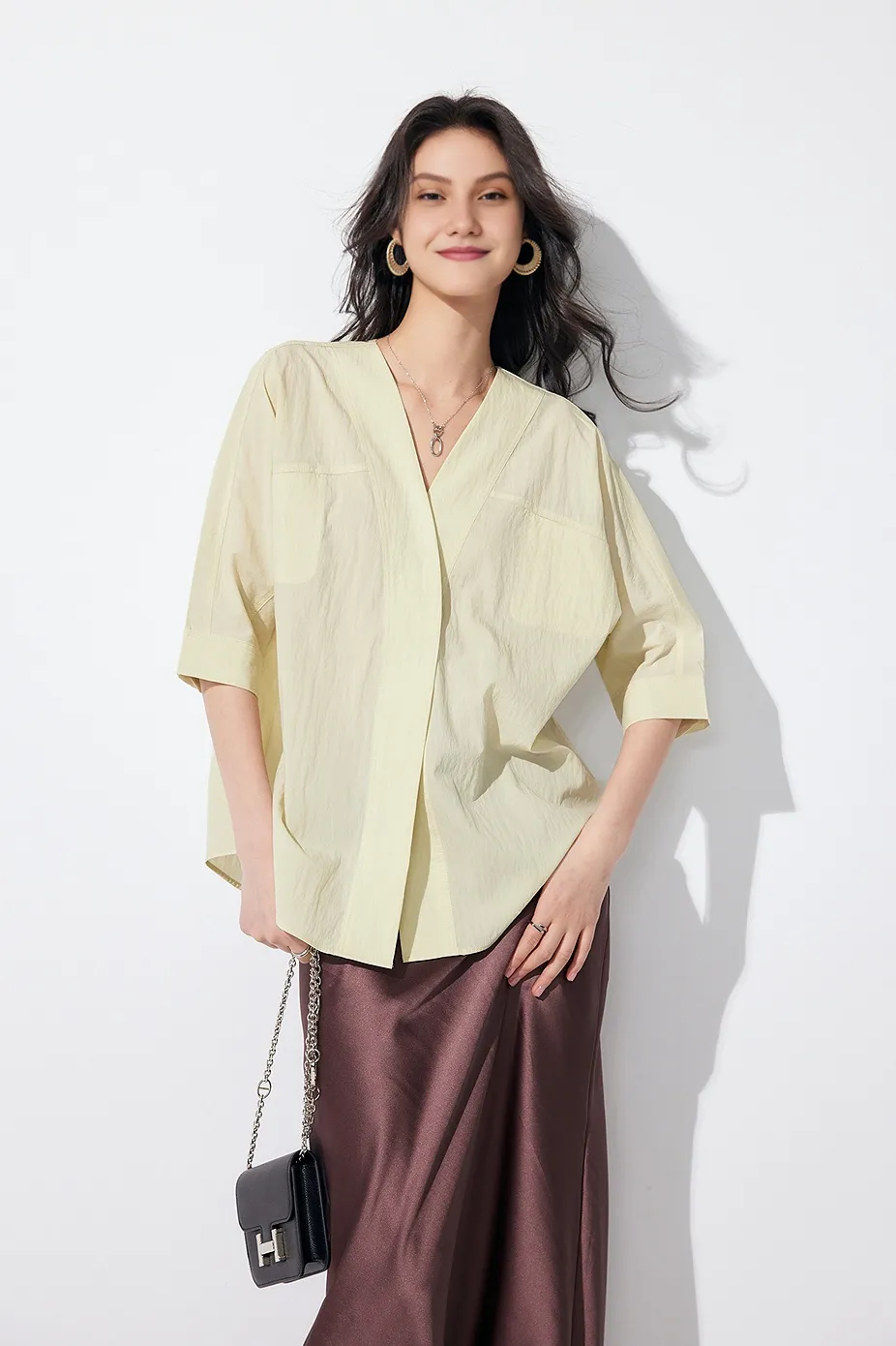 Loose Fit Collarless V Neck T Shirt with Concealed Button Placket