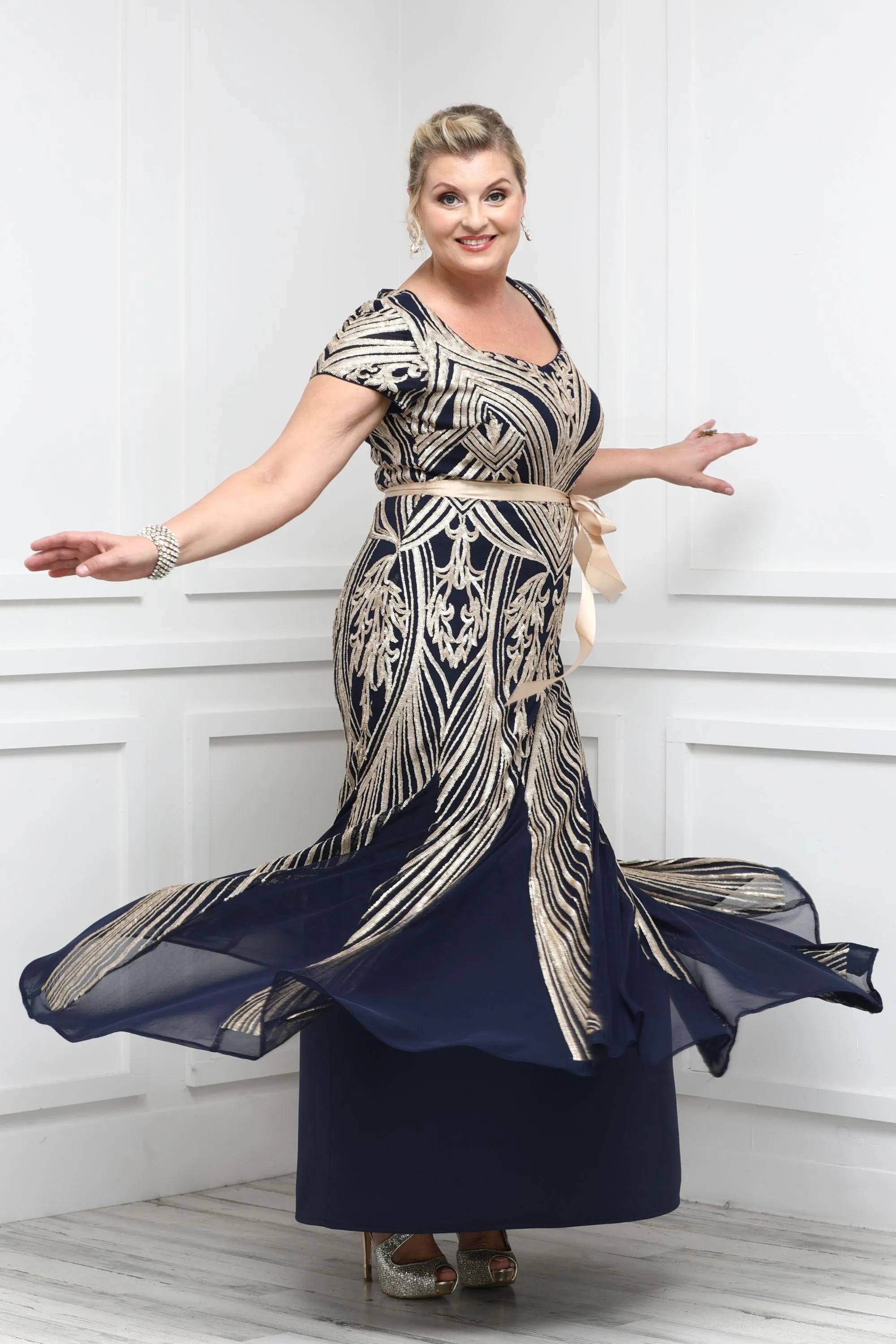 Plus Size Women  Sequin Panel Godet Dress