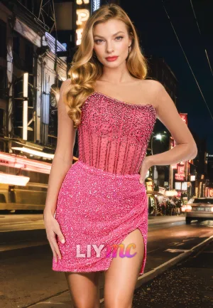 Scoop Sleeveless Beaded Sequins Sheath Short Homecoming Dress