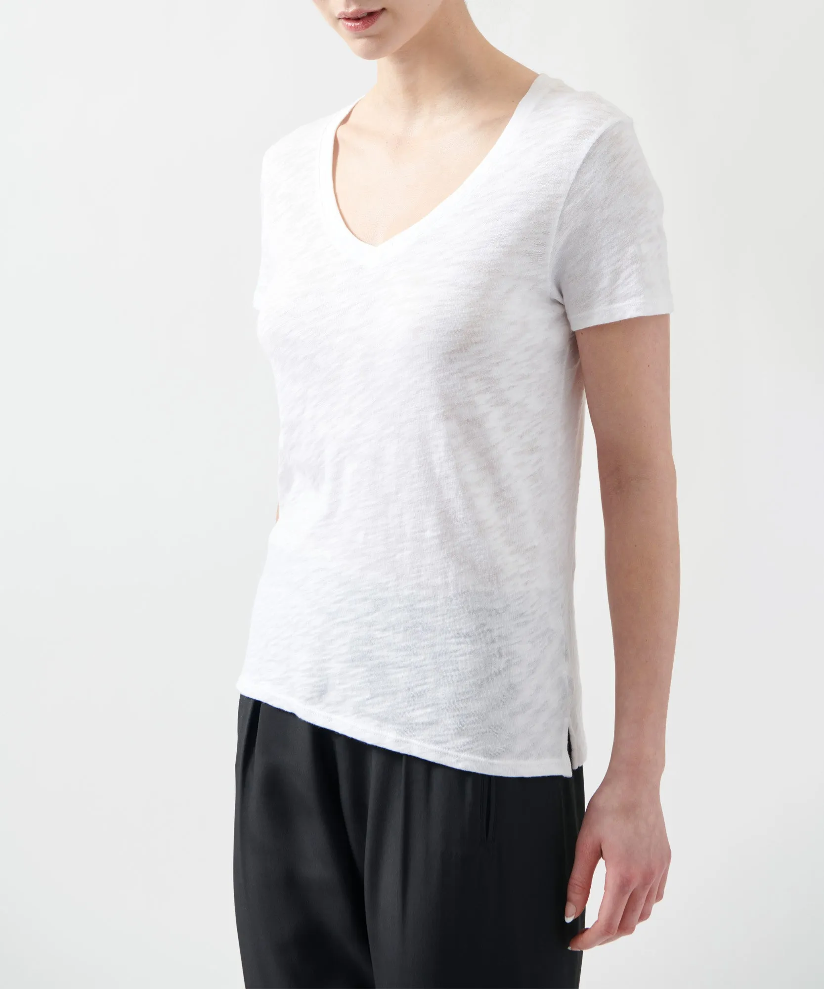 Slub Jersey Schoolboy V-Neck Tee - White
