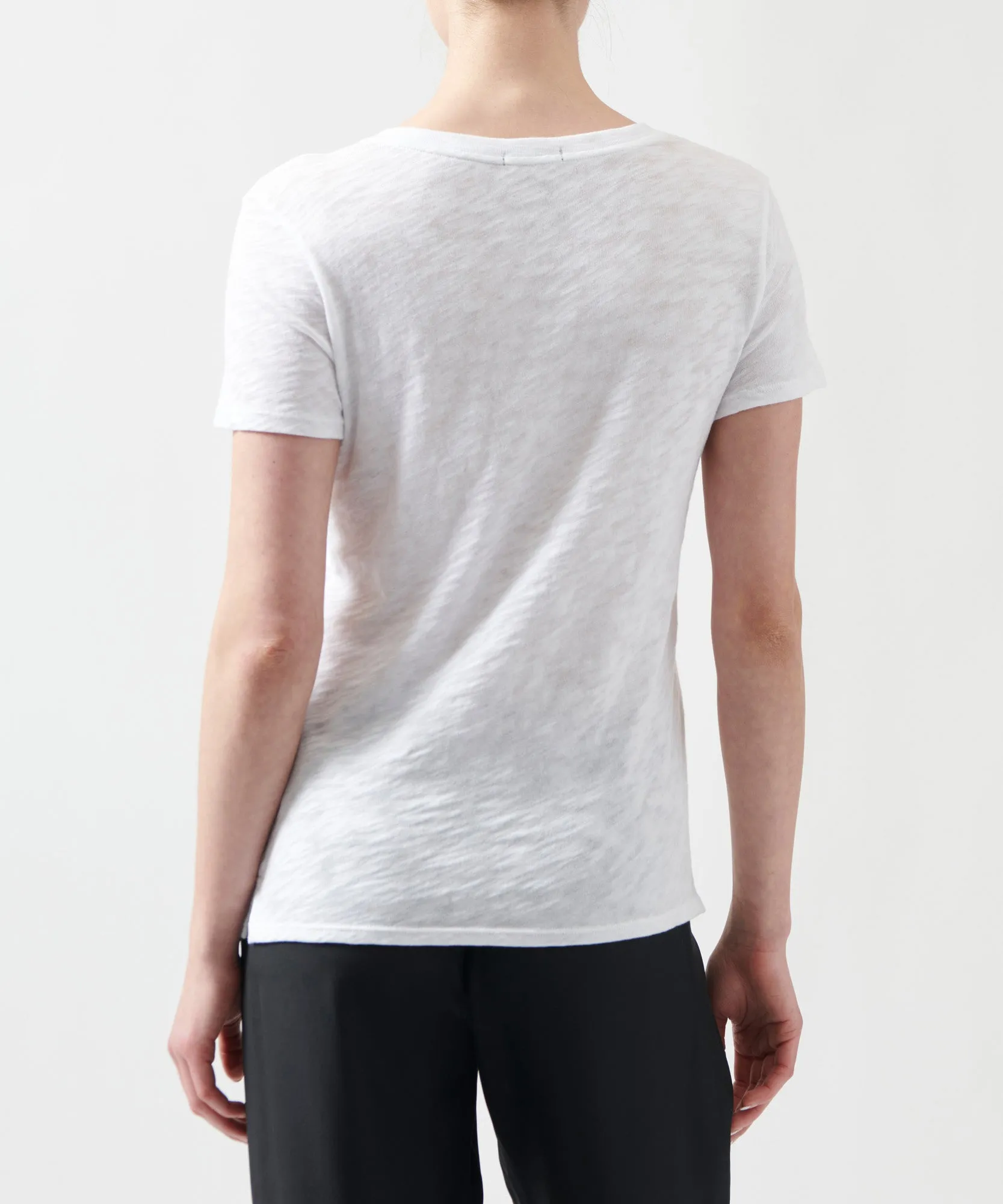 Slub Jersey Schoolboy V-Neck Tee - White