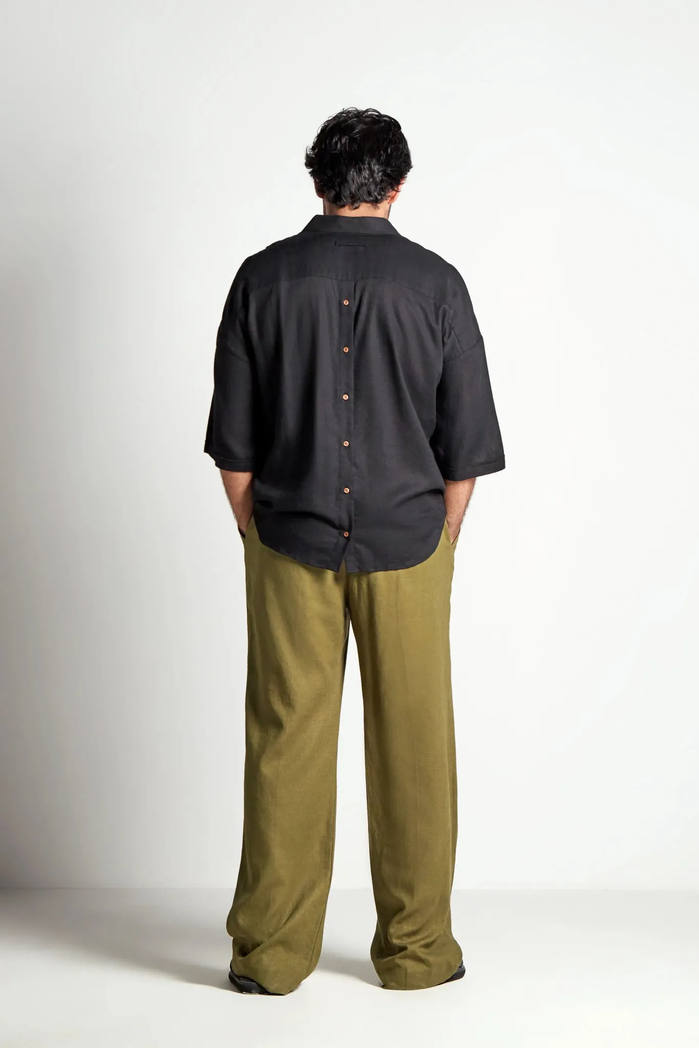 Soot Back Split Shirt
